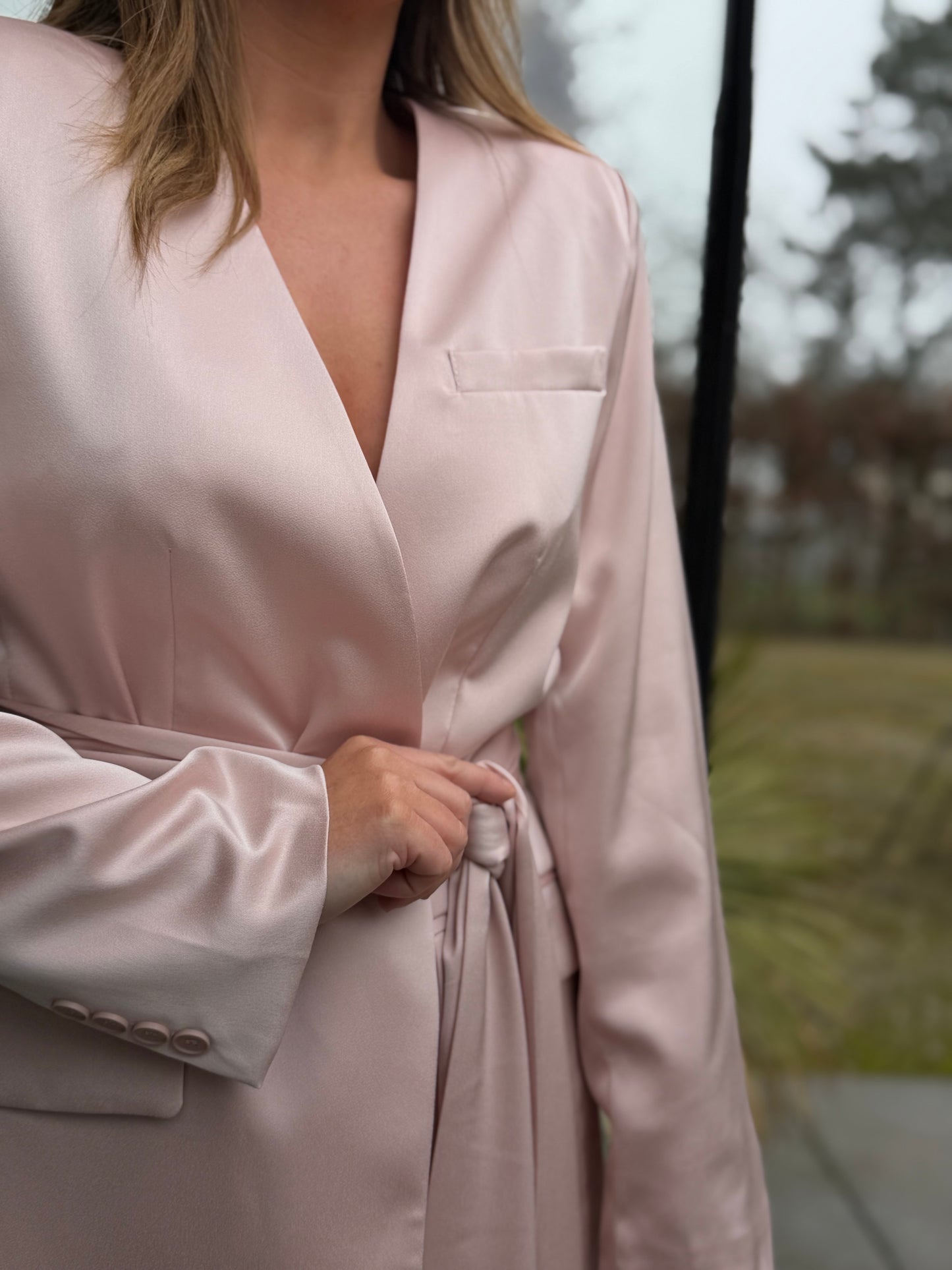 Rosa Lilly Suit Satijn Pink