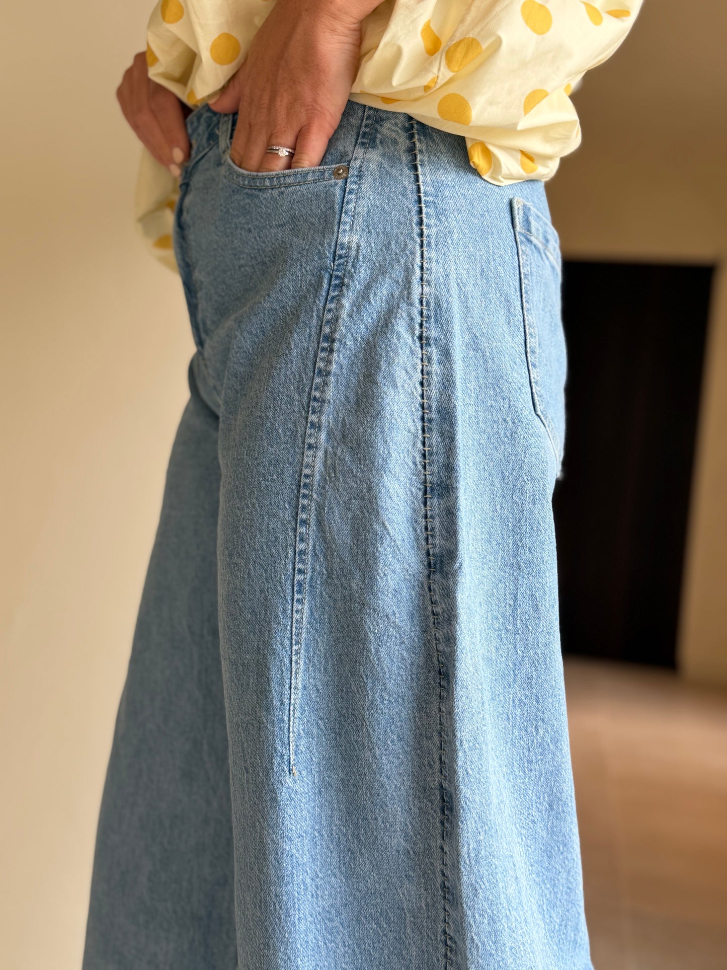 Blue Barrel Jeans