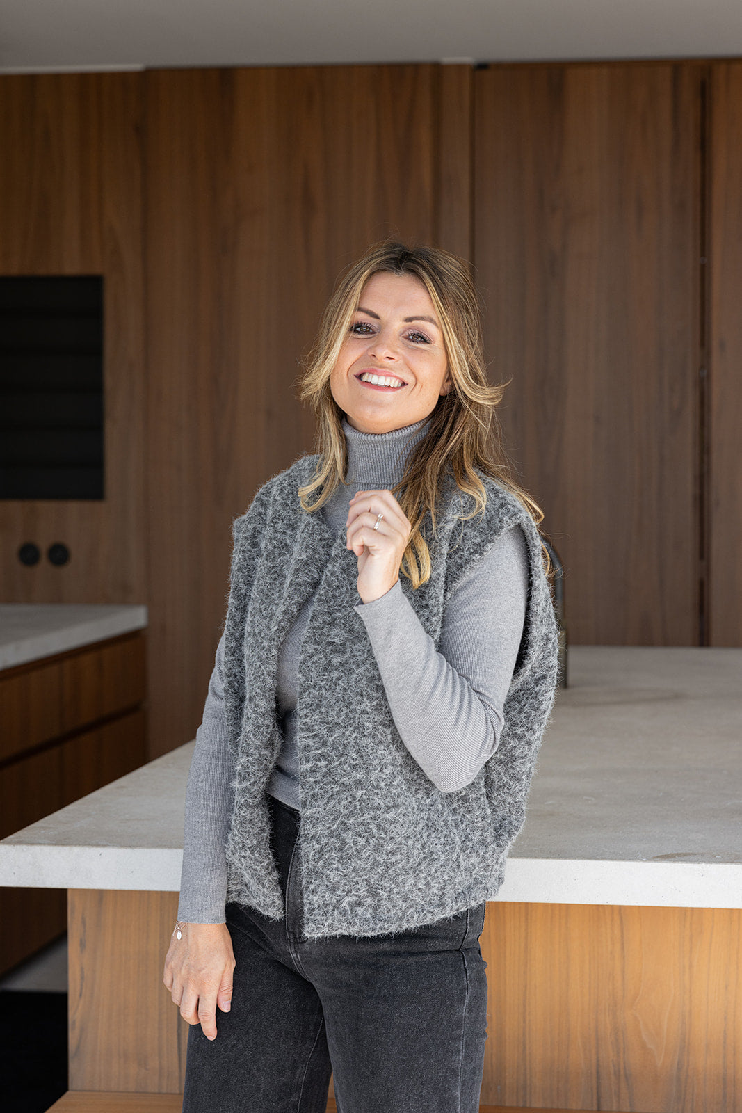 Louise Rollneck Grijs