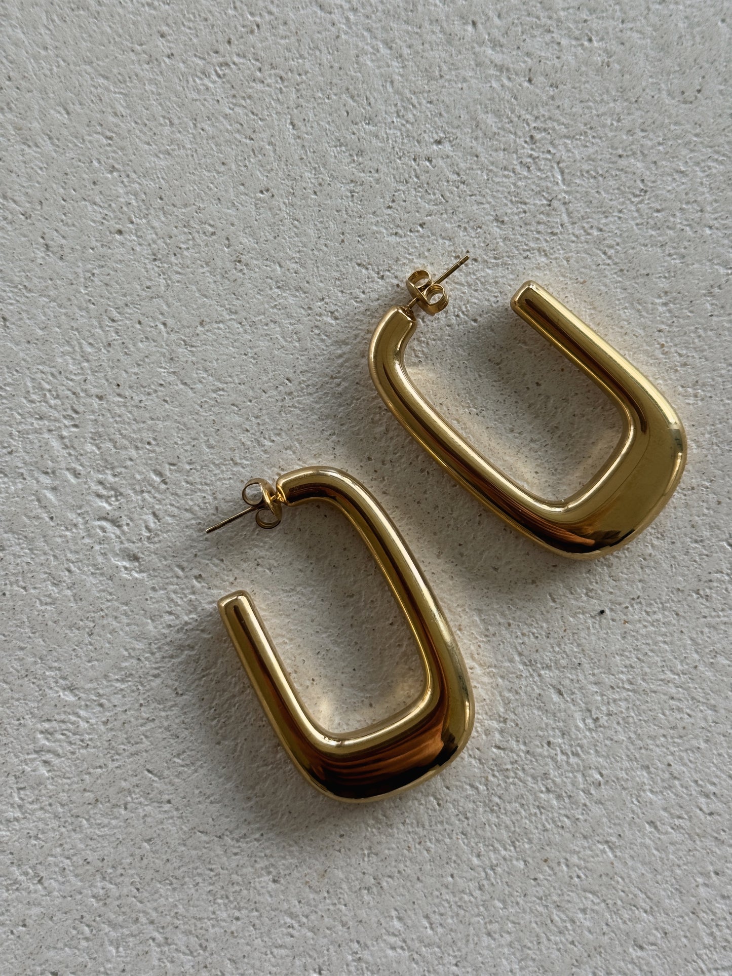 Earring gold