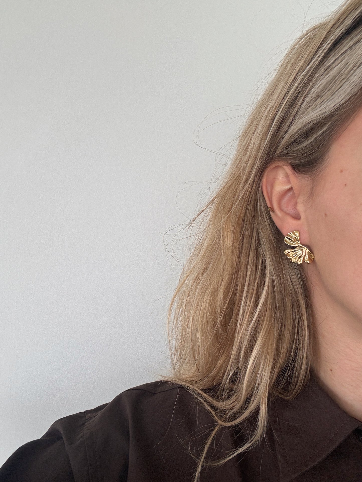 Earring flower
