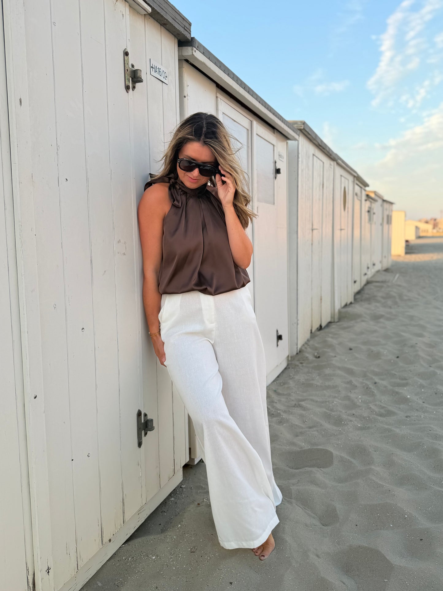 Lillet Halter Top Bruin