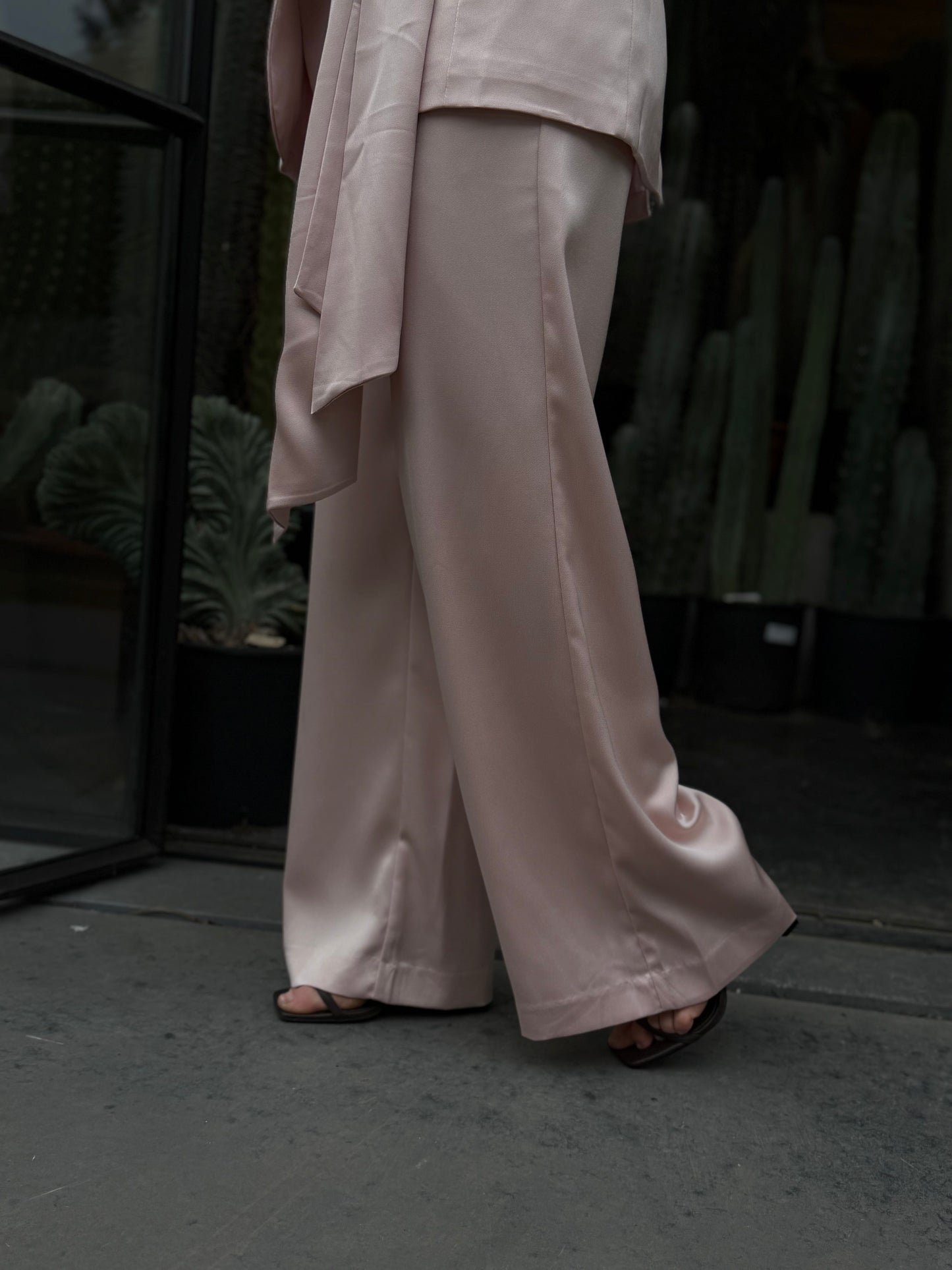 Rosa Lilly Suit Satijn Pink