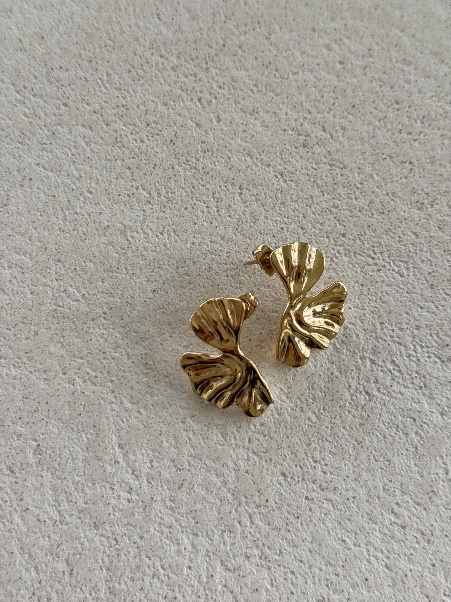 Earring flower